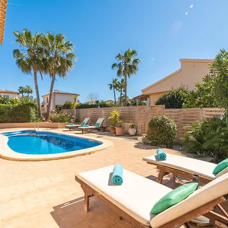 Villa Son Serra, Pool And Chill Out Close To The Son Serra de Marina